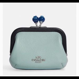 Coach Nora Kisslock Cardholder